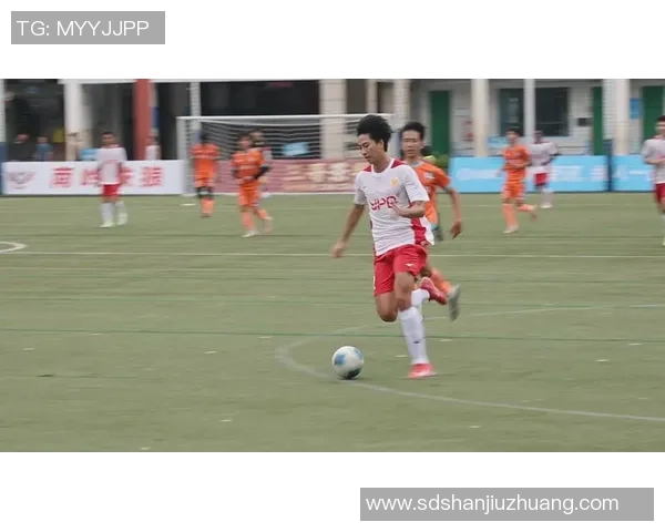 我心目中最喜欢的足球明星及其精彩瞬间分享