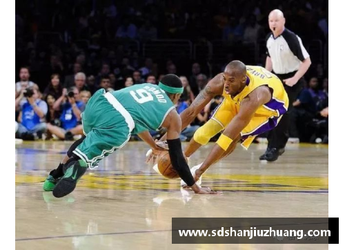 NBA决赛：湖人终夺冠军，历史性胜利掀起全球狂潮